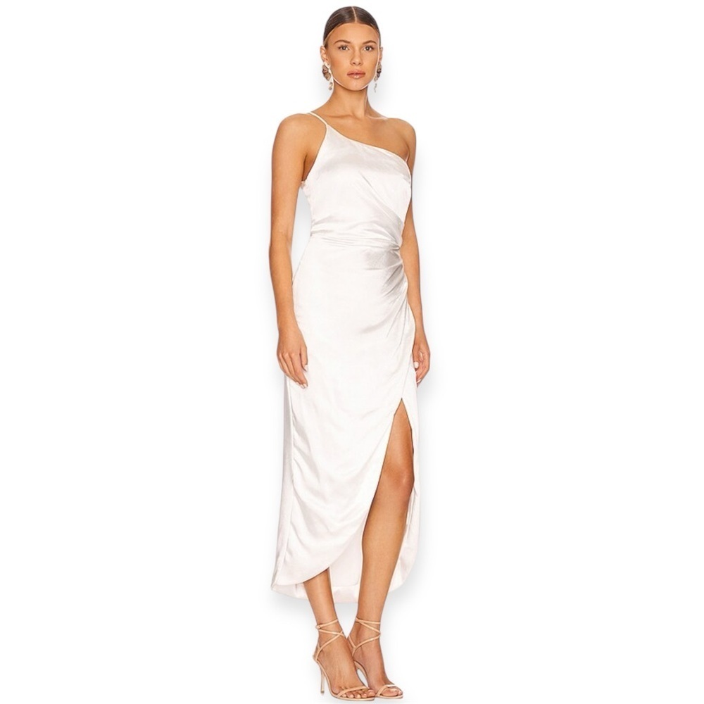 Elliatt Isabelle Dress in Ivory Elegant One-Shoulder Dress women’s size small - Picture 2 of 11